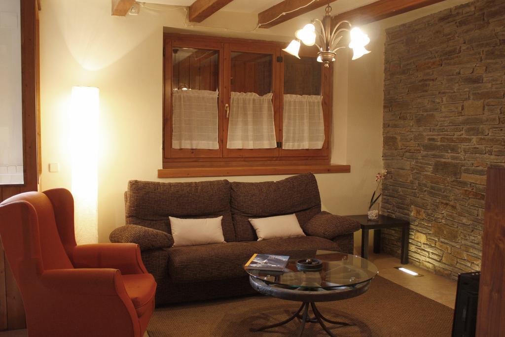 Apartamentos Valle De Aran Mont 객실 사진